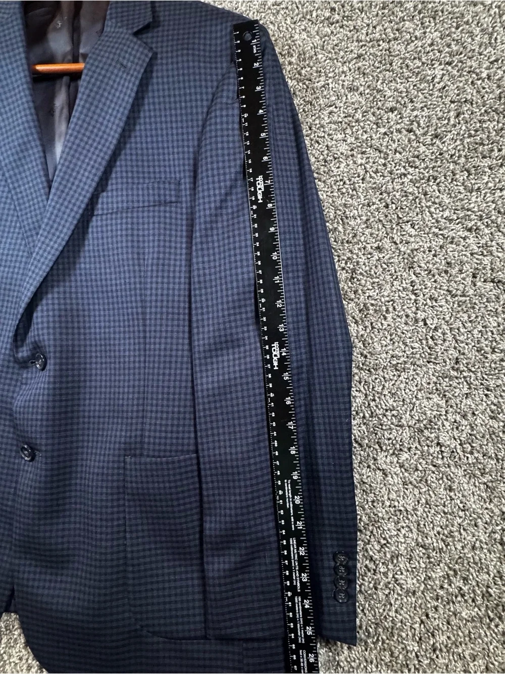 Jos A Bank Reserve Tailored Fit 44R Wool Silk Navy Plaid Coat Blazer Jacket
